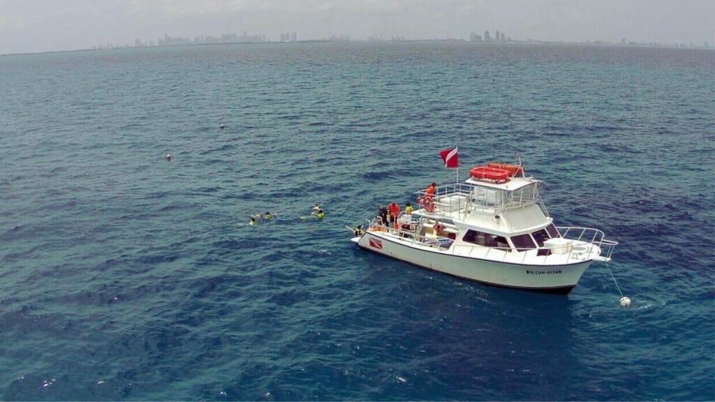 deco divers boat aerial view miami beach